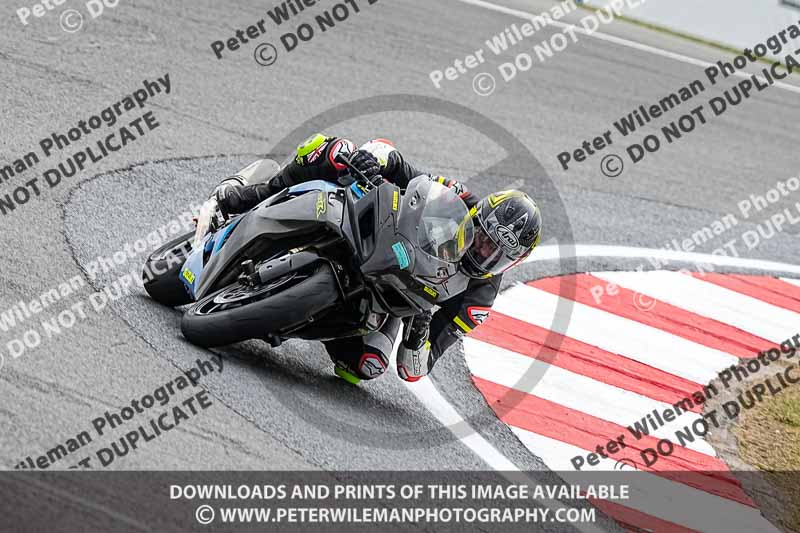 donington no limits trackday;donington park photographs;donington trackday photographs;no limits trackdays;peter wileman photography;trackday digital images;trackday photos